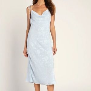 NWOT Lulu’s Light Blue Dearest Dreams Floral Tie Strap Slip Cowl Neck Midi Dress